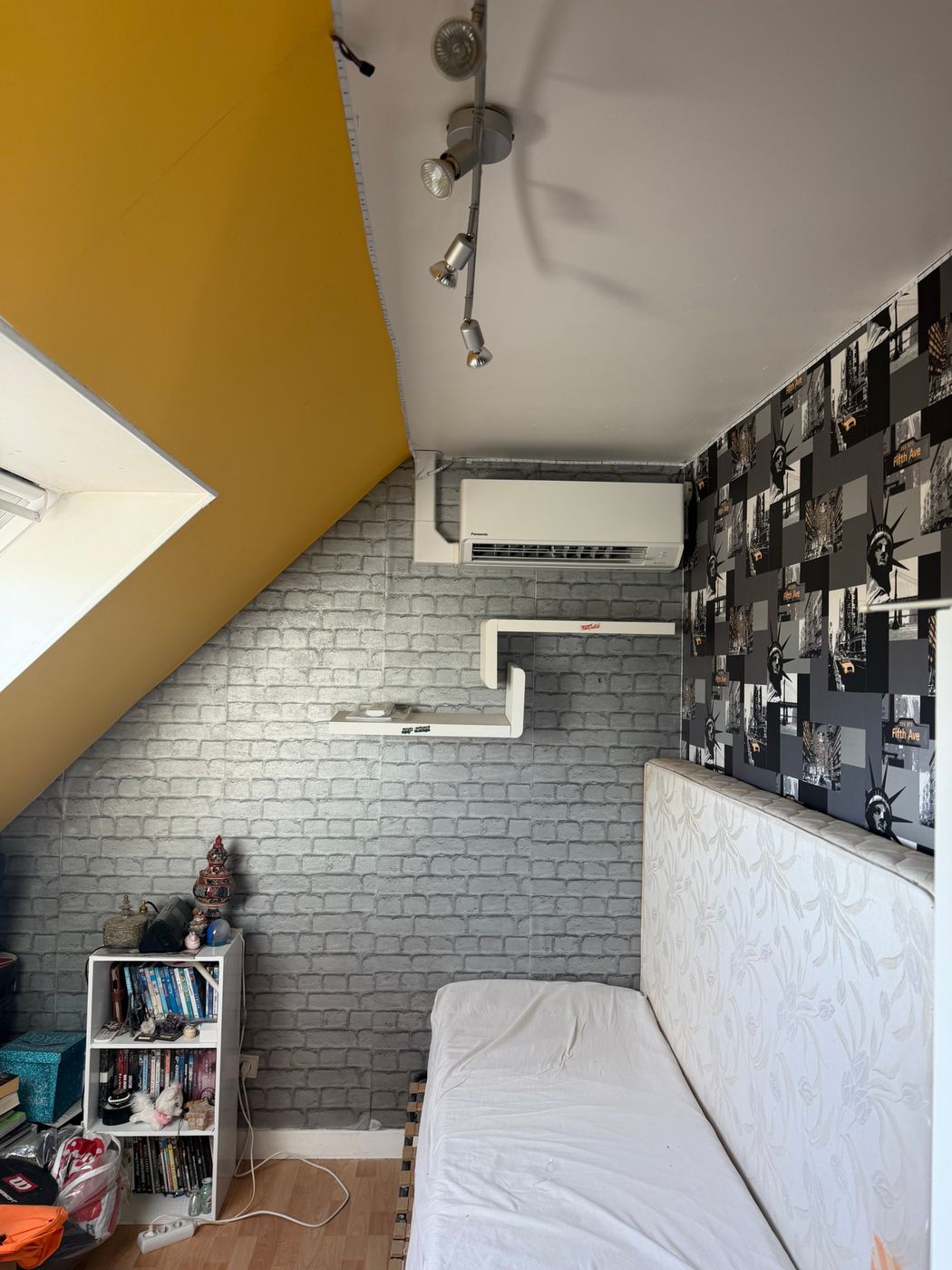 Climatisation Panasonic dans une chambre mansardée